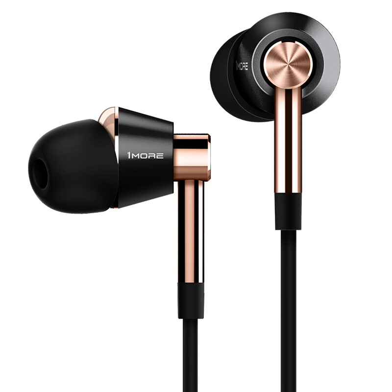  Трехдрайверные наушники 1MORE Triple Driver In-ear Headphones E1001L, разъем Lightning  3,5 мм аудио порт. 