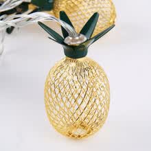 -Luces de cadena de pi&ntilde;a 5 pies 10 LED Luces de cadena de hadas con pilas para la decoraci&oacute;n de la boda de la fiesta de cumplea&ntilde;os en el hogar (blanco c&aacute;lido) on JD